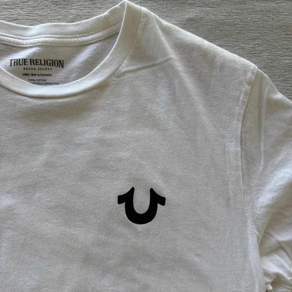 True‎ Religion Mens Size Large Graphic Tshirt White Logo Back Print
